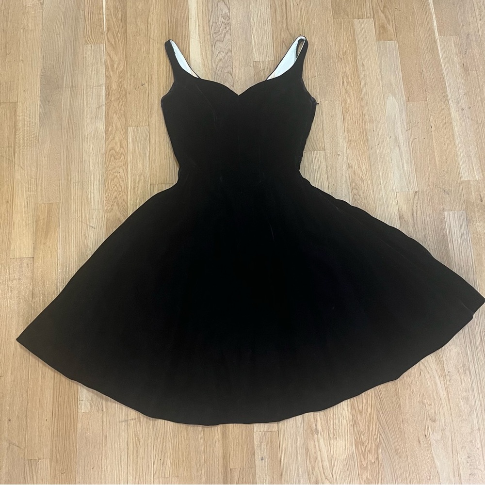 1950’s Black Velvet Sweetheart Corset Cocktail Dress Vintage Women’s Small